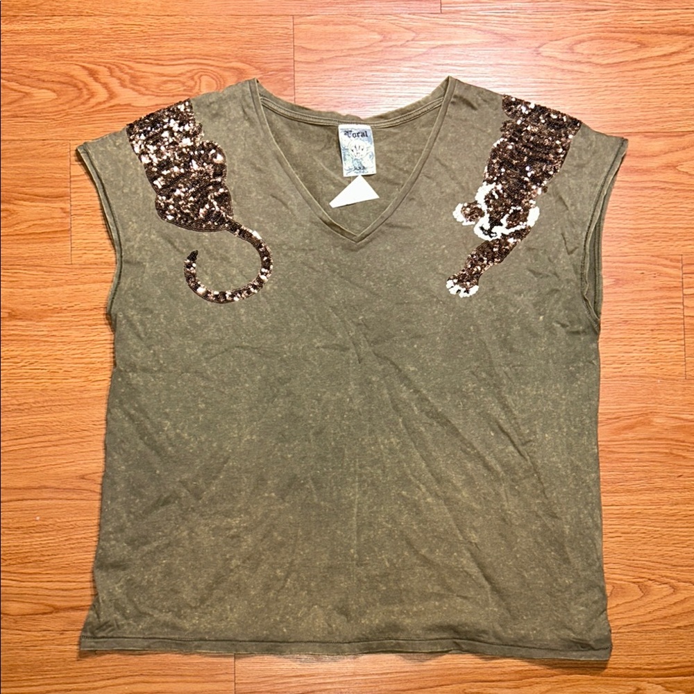 Vocal Green Sleeveless Graphic Muscle Tee